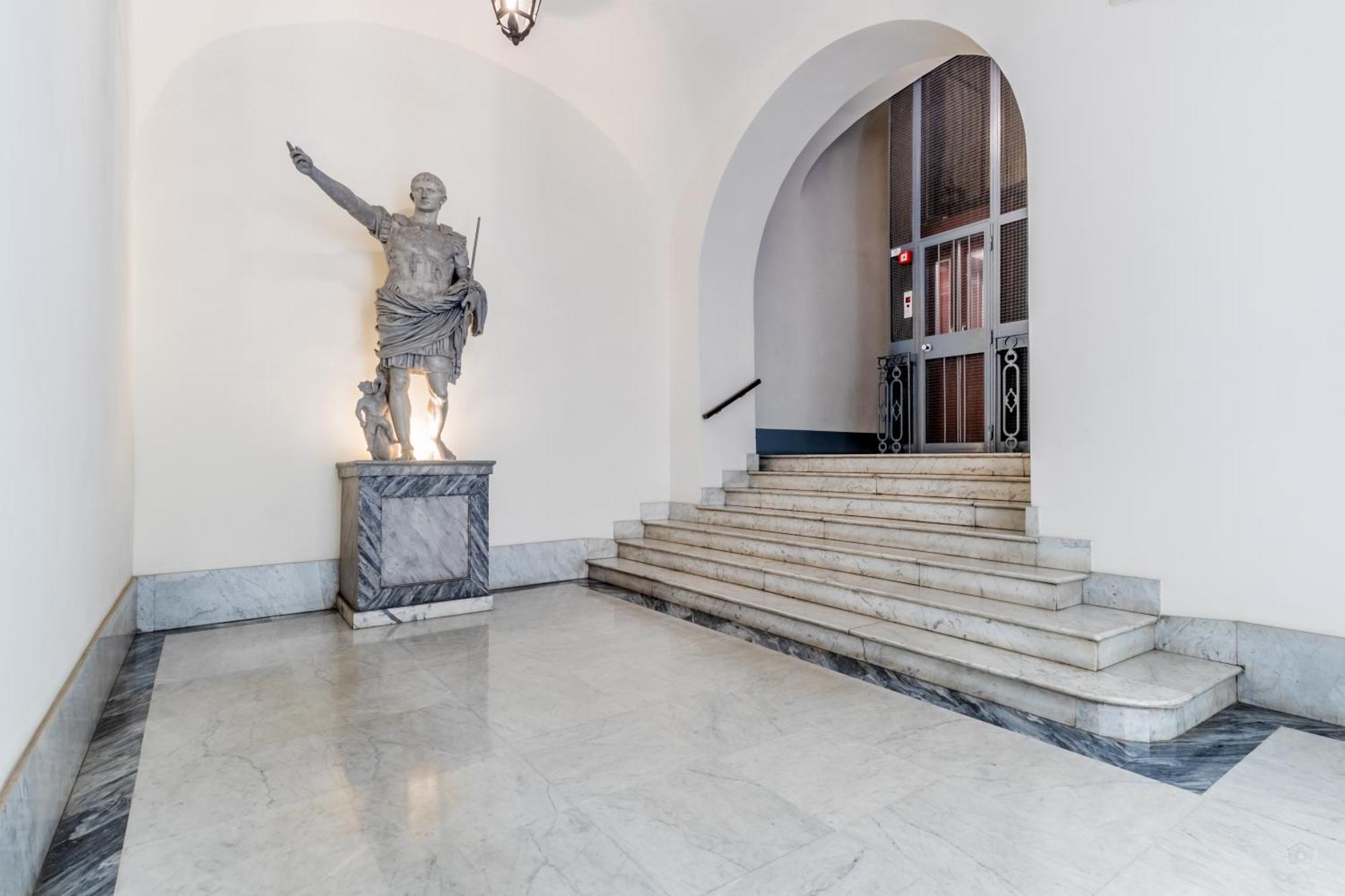 Attico Nel Cuore Di Roma Con Box Privato Per Auto 外观 照片