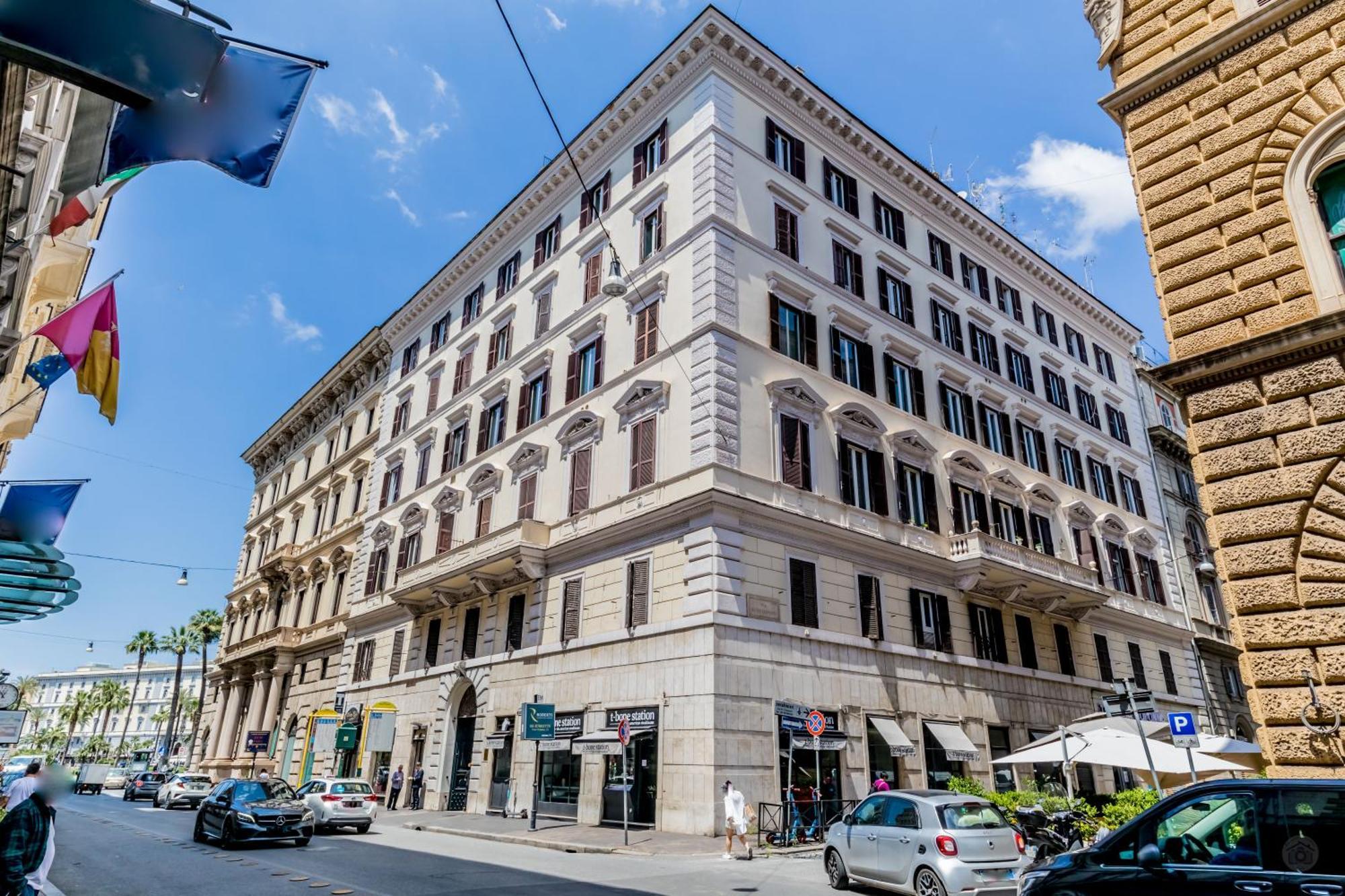Attico Nel Cuore Di Roma Con Box Privato Per Auto 外观 照片
